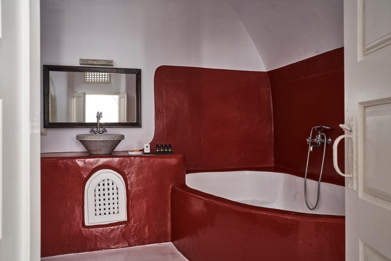 2 Bedroom Charming Villa With Outdoors Jacuzzi Megalochori  Zewnętrze zdjęcie